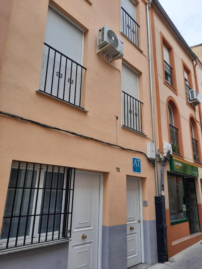 Apartamentos Clavero 10 Plasencia Eksteriør billede