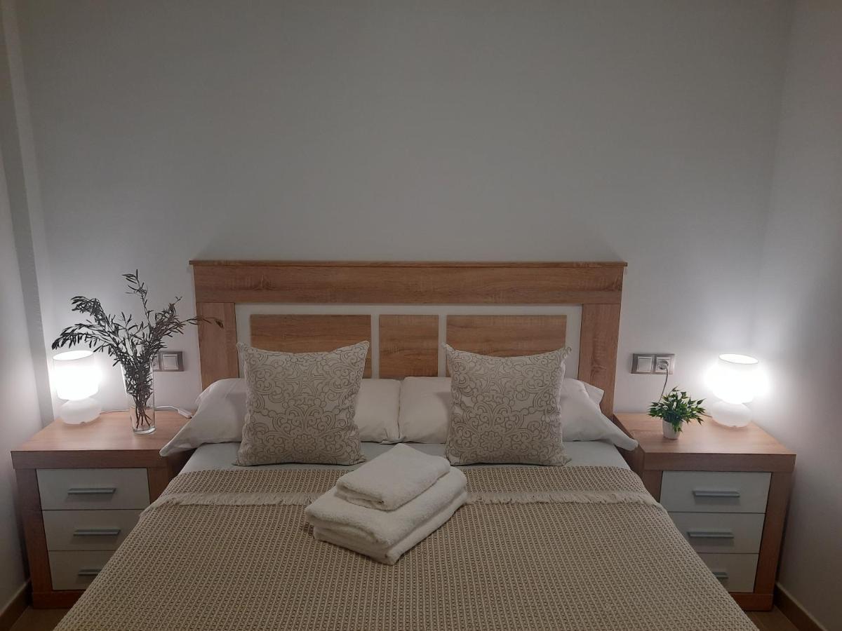 Apartamentos Clavero 10 Plasencia Eksteriør billede